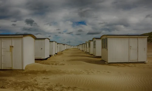 Использование солнечных панелей в модульных домах: светлое будущее на крыше