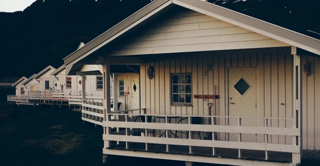 Модульные дома с панорамными окнами: мечта в коробке