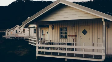 Модульные дома с панорамными окнами: мечта в коробке