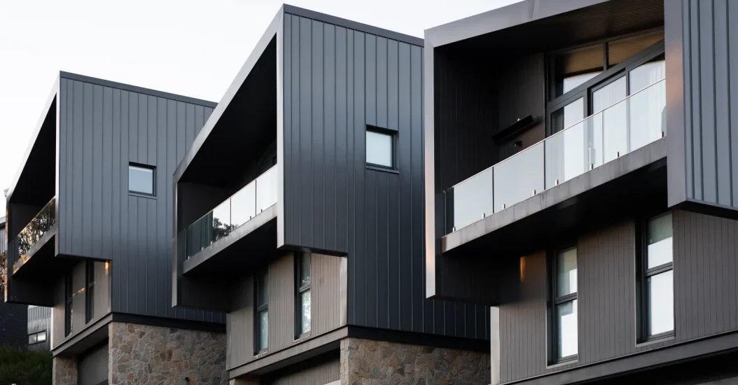 Как устроить домашний кинозал в модульном доме