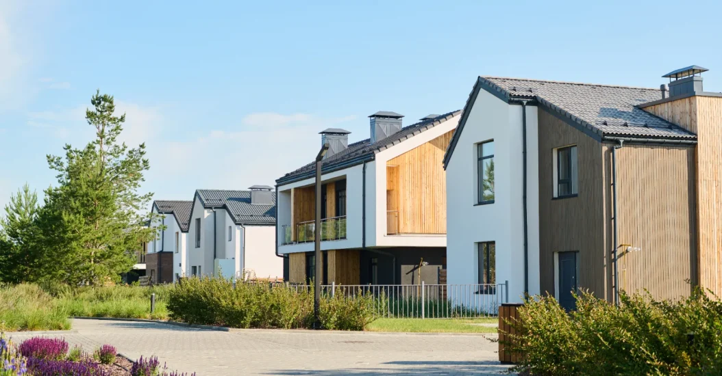 Сравнение цен: модульный vs традиционный дом