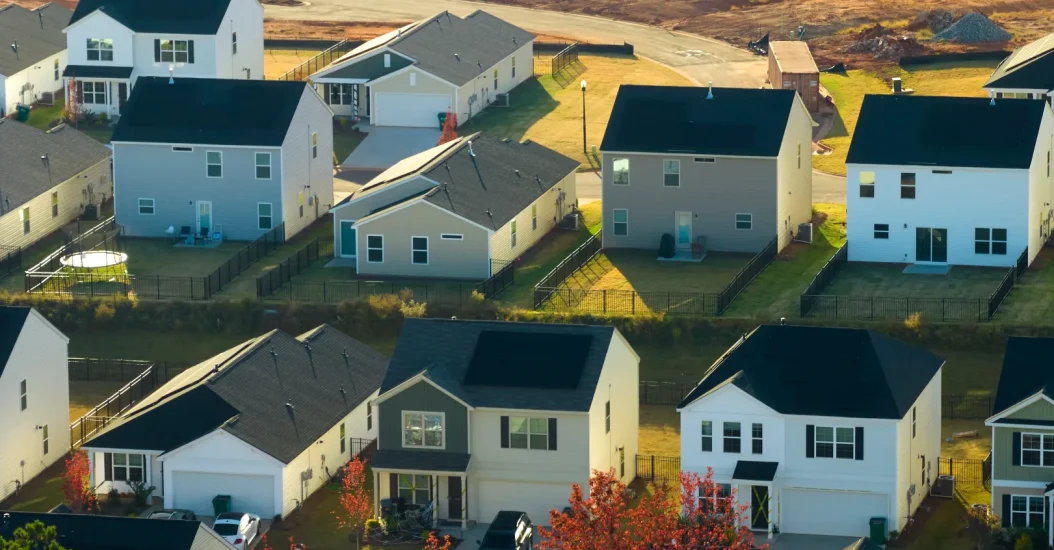 Сравнение рентабельности: глэмпинг против гостиницы